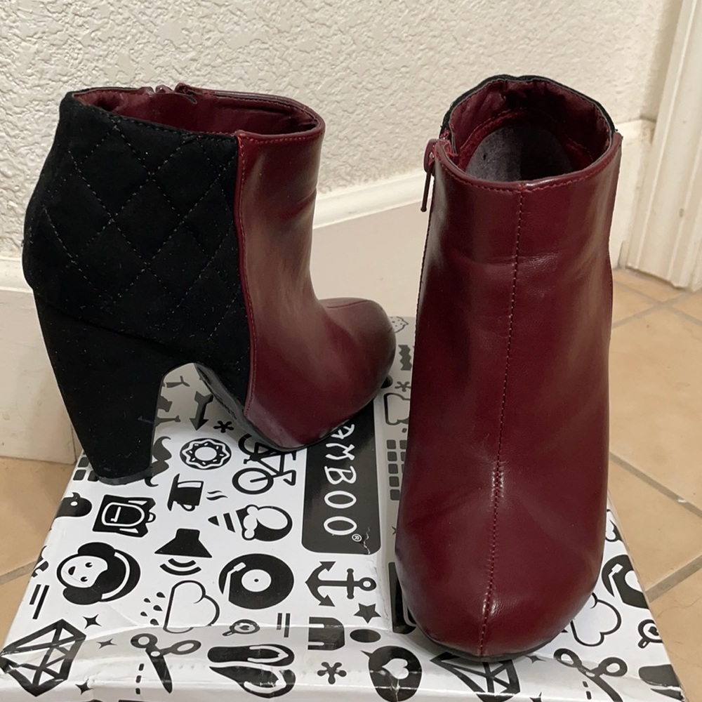 Bamboo size 6 bootie